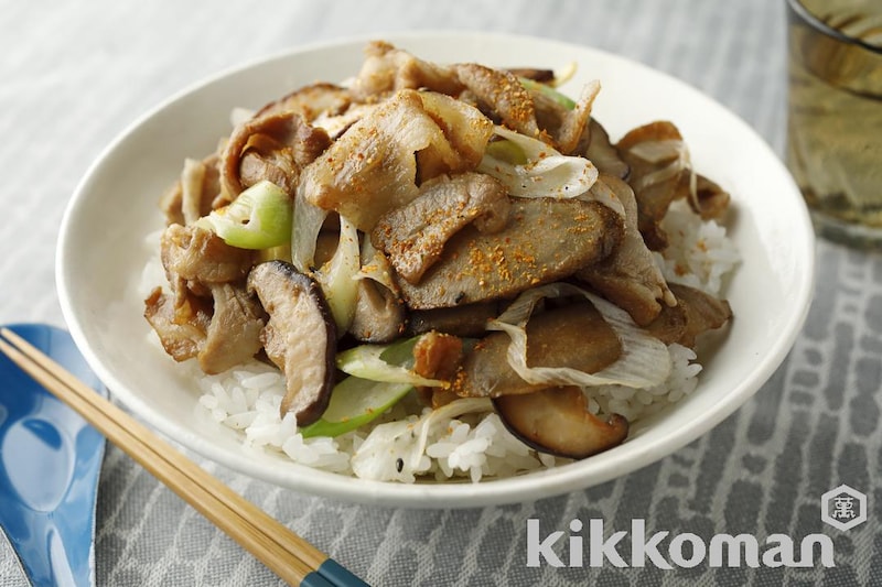 豚バラとごぼうの甘辛丼【肉も野菜もバランス良くヘルシー】