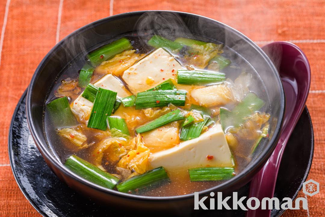 豆腐とキムチのチゲ風スープ