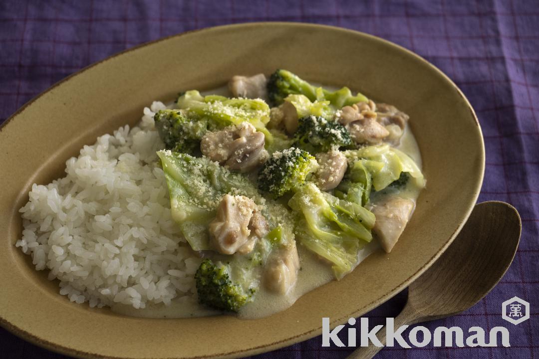 鶏もも肉と野菜の豆乳クリームシチューごはん