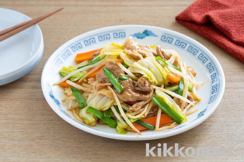 肉野菜炒め(豚脂にんにく醤油だれ使用)