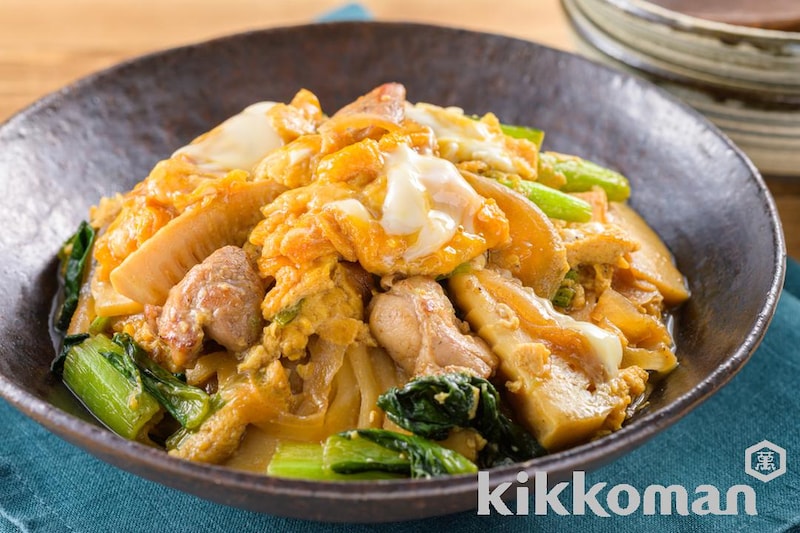 たけのこと鶏肉の親子丼風【野菜たっぷりで定番の味】