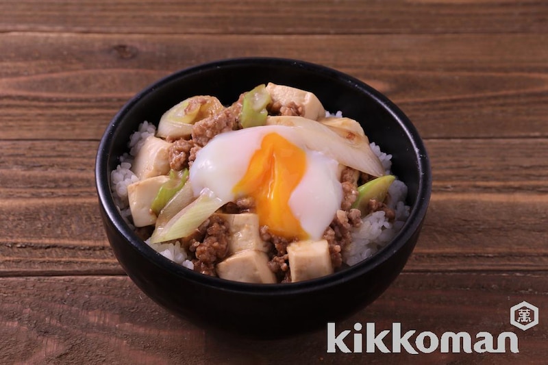 肉みそねぎ豆腐のトロ玉丼(うちのごはん使用)