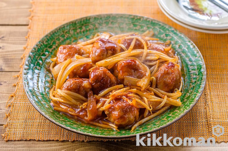 もやしでかさ増し!豚こま団子の甘酢炒め