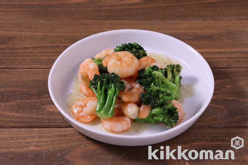 レンジで簡単!えびとブロッコリーののりバター醤油(うちのごはん使用)