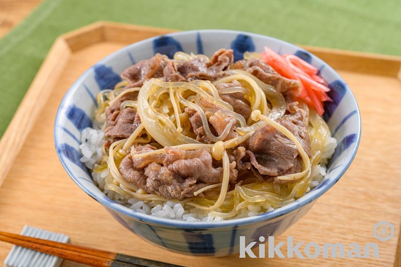 えのきとしらたきでかさ増し!コクうま牛丼【本つゆ(めんつゆ)使用】
