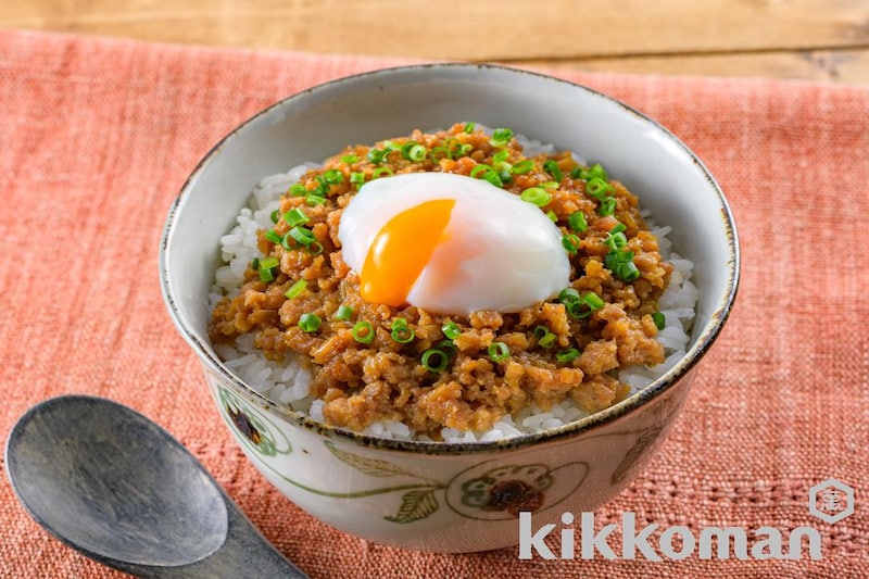 焼肉のたれで!鶏そぼろ丼