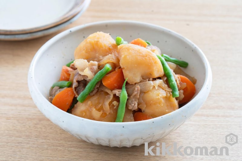 こく旨肉じゃが(こく旨リッチ特選丸大豆しょうゆ使用)