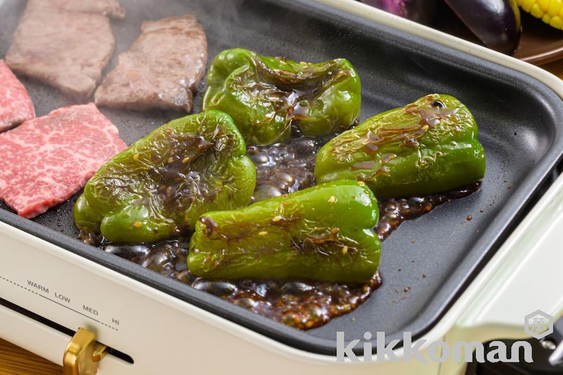 ホットプレートで!ピーマンのやみつきステーキ(わが家は焼肉屋さん使用)