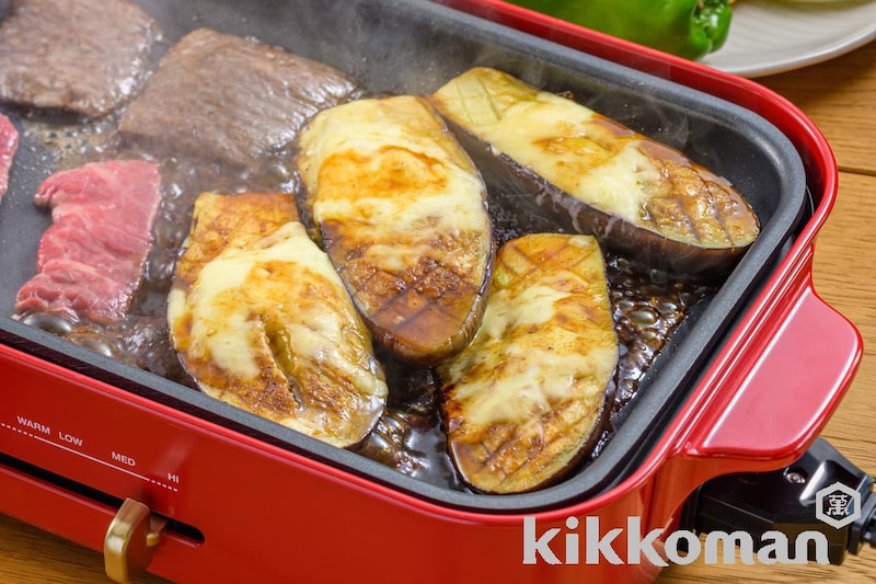 ホットプレートで!なすのチーズボートステーキ(わが家は焼肉屋さん使用)