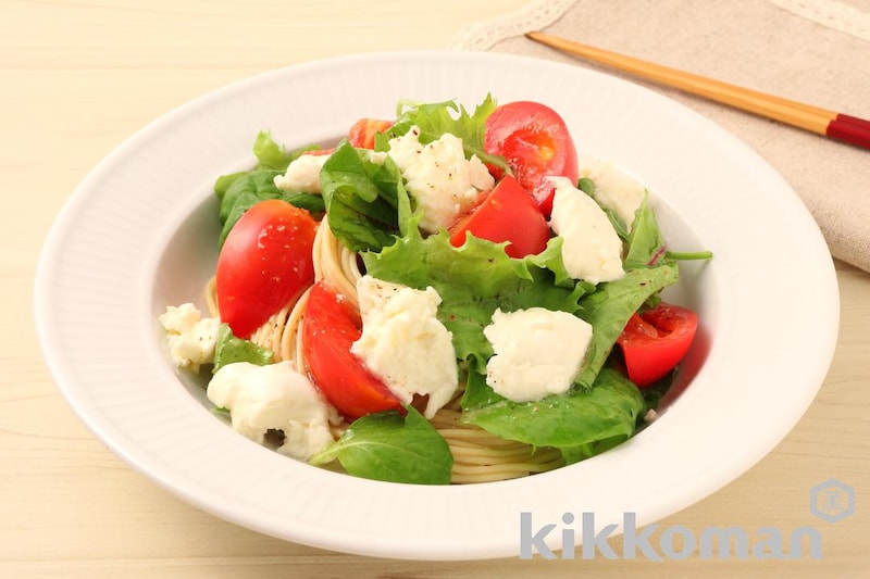 カプレーゼ風サラダ麺(大豆麺細麺使用)