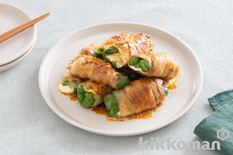 ピーマンとチーズの肉巻きてり焼き(基本のおかずつゆ使用)