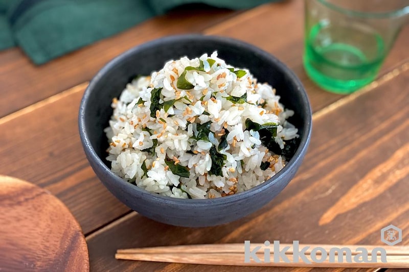 懐かしい味!わかめご飯
