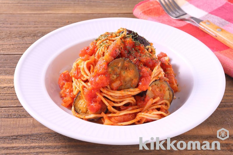 なすとベーコンのトマトパスタ風(大豆麺細麺使用)