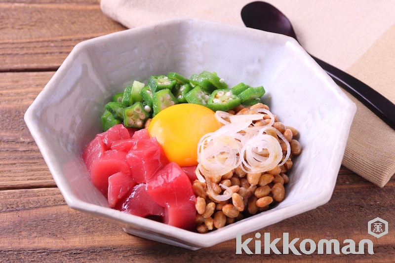 納豆とまぐろのばくだん風(あまうまいだししょうゆ使用)
