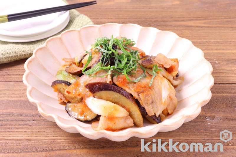 豚バラとなすのみぞれ炒め(わが家は焼肉屋さん使用)