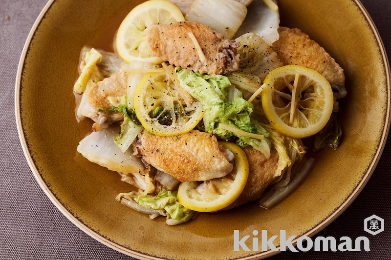 白菜と鶏手羽中のフライパン蒸し