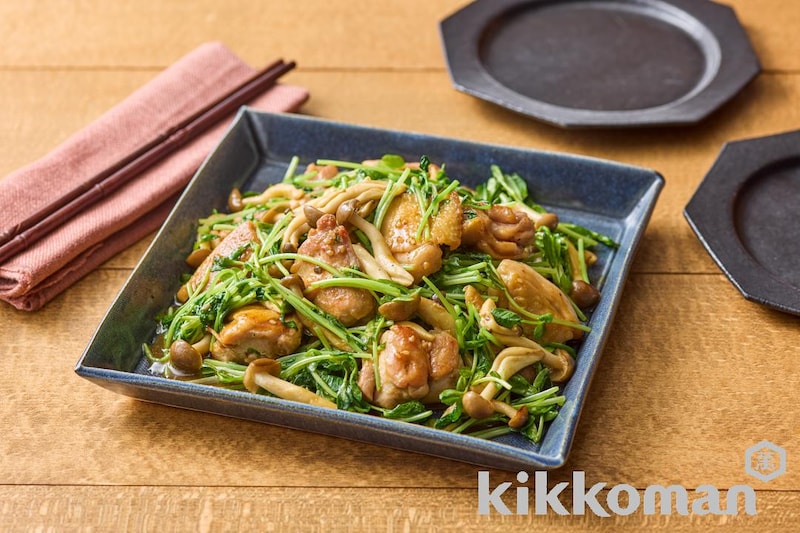 焼肉のたれ1本で!鶏肉としめじのスタミナ炒め