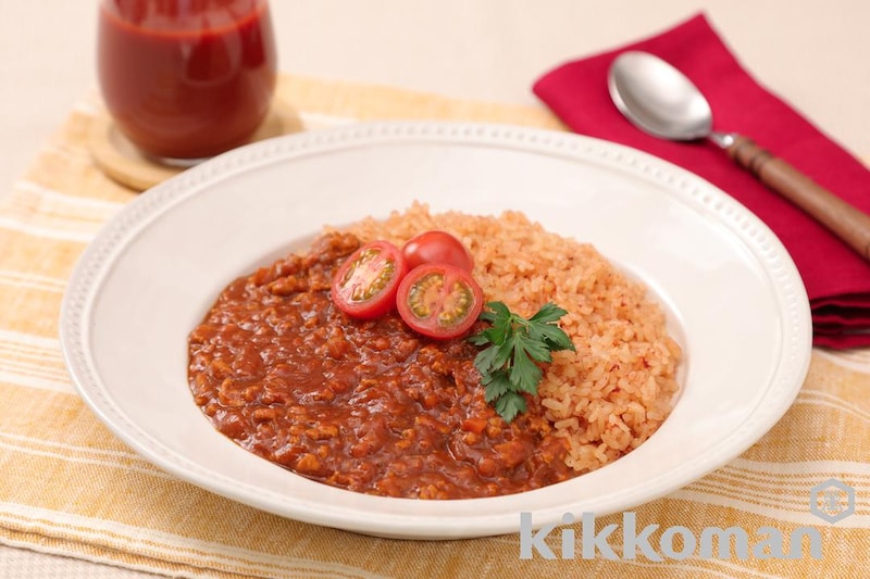 トマトジュースでお手軽!トマトづくしのカレーライス(北本トマトカレーの会公認)
