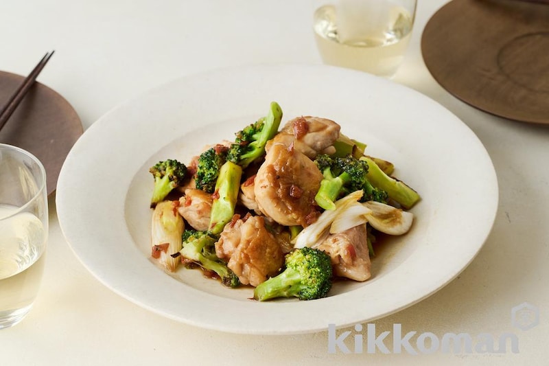 ブロッコリーと鶏肉の梅ガーリック炒め