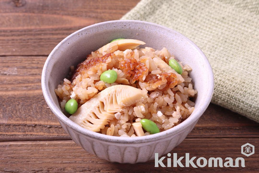 たけのこと鶏ひき肉の炊き込みご飯(山本ゆりさん・旨み広がるだししょうゆ使用)