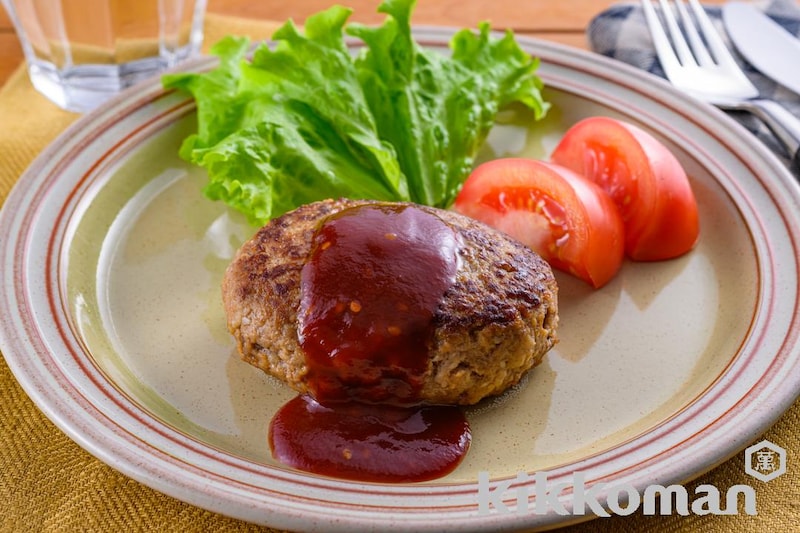 焼肉のたれで!甘辛トマトハンバーグ(ハウス ハンバーグヘルパー・リコピンリッチ トマトケチャップ使用)