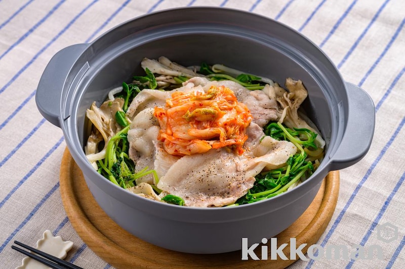 レンジで簡単!白だし香る豆苗おかず鍋