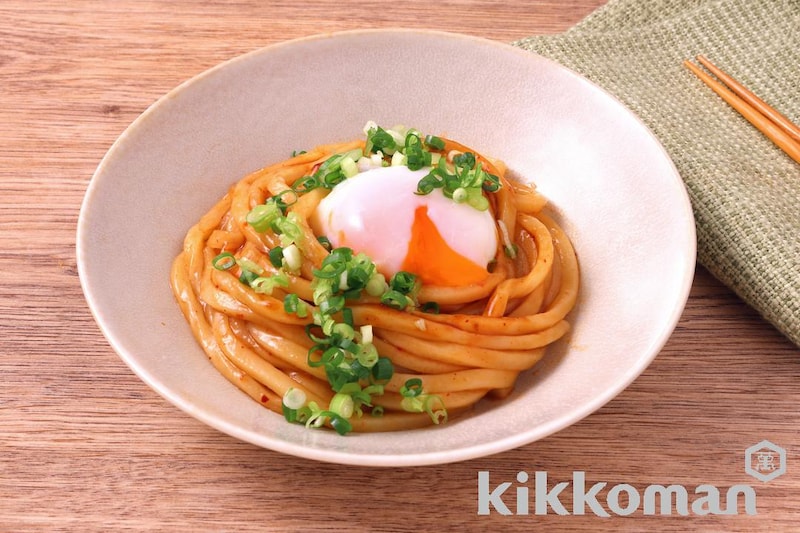 辛旨まぜうどん(クセになる 辛旨ラー醤だれ使用)