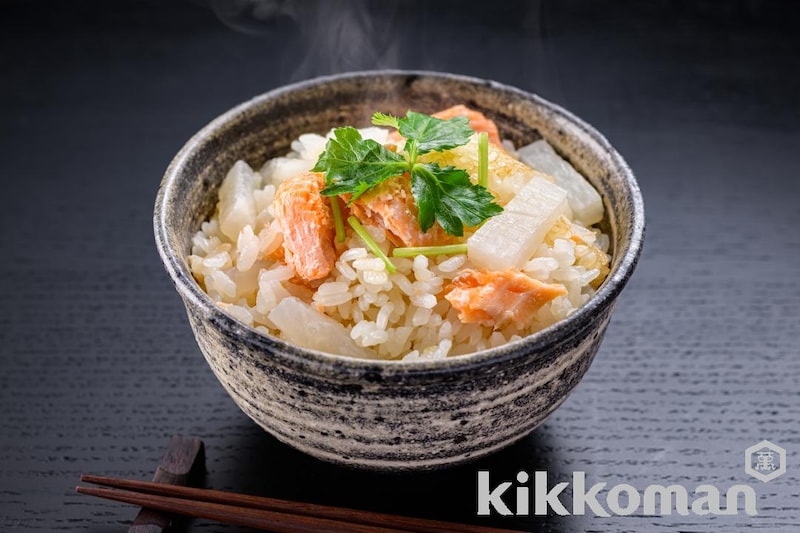 鮭と大根の炊き込みご飯(八代目儀兵衛)
