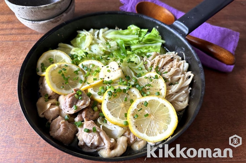 ワンパンで!鶏とキャベツのだしバタレモンおかず鍋(山本ゆりさん)