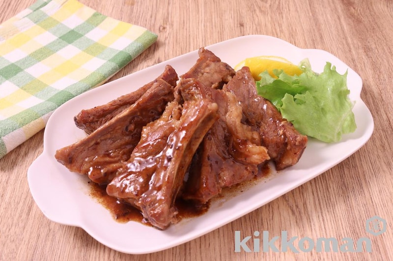 にんにく醤油スペアリブ(クセになる 豚脂にんにく醤油だれ使用)