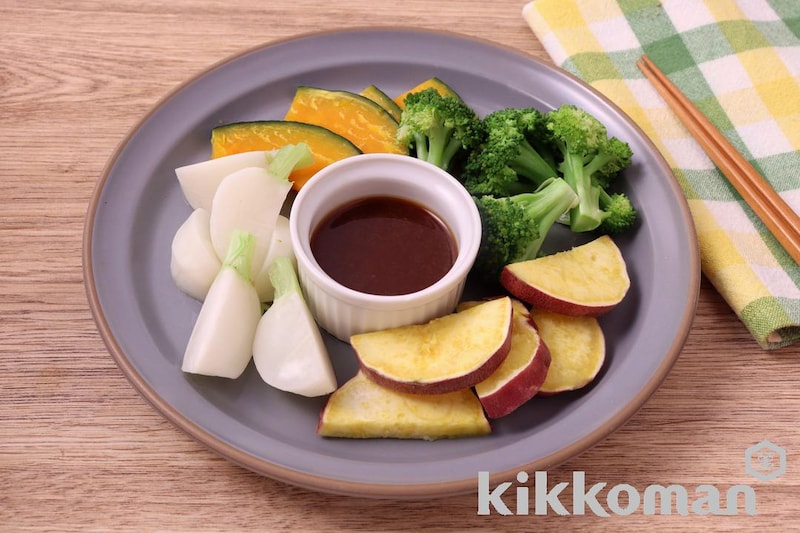 レンジで簡単!おろしのたれで食べる蒸し野菜(わが家は焼肉屋さん使用)