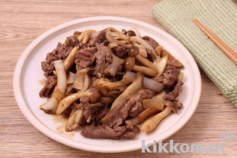 牛肉とたっぷりきのこのプルコギ風(ステーキしょうゆ にんにく風味使用)