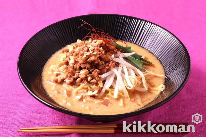 豆乳担々麺(クセになる 辛旨ラー醤だれ使用)