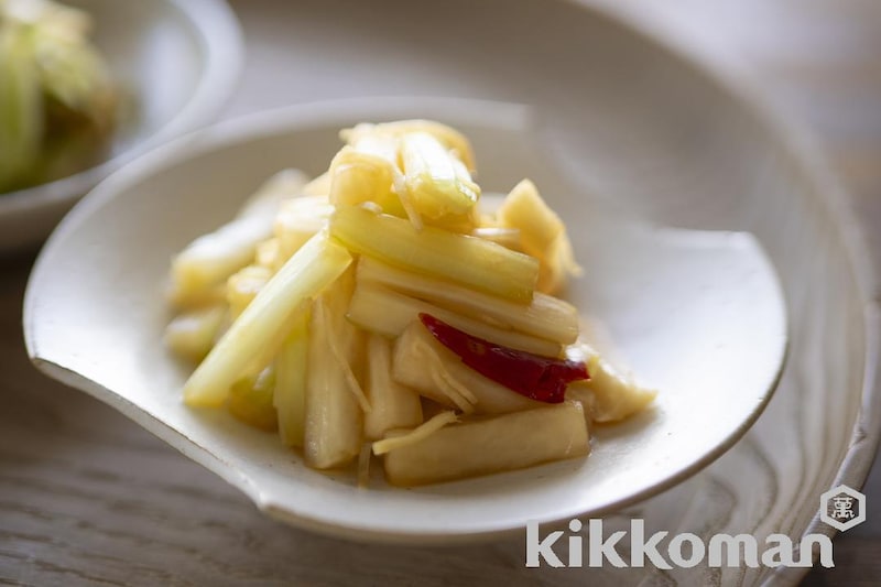 セロリと大根のしょうがじょうゆ漬け