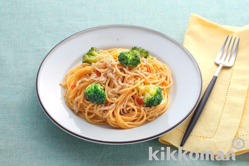 レンジでつくるしらすとブロッコリーの和風ぺペロンチーノ【妊娠後期向け】