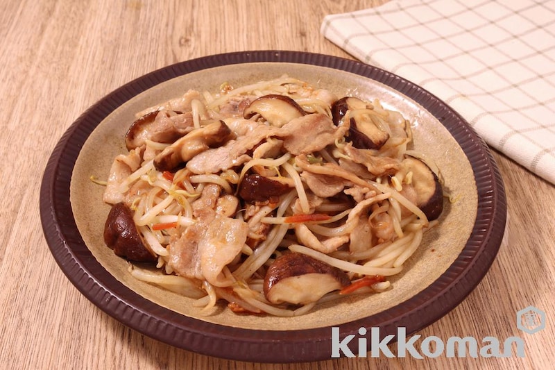 もやしとしいたけのにんにく醤油炒め(うちのごはん使用)