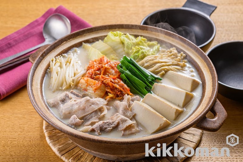 豆乳キムチ鍋【本つゆ(めんつゆ)でつくるマイルドな辛さの豆乳鍋】