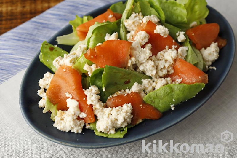豆腐とサーモンとサラダ菜の白和え風【たんぱく質が摂れるサプリ副菜】