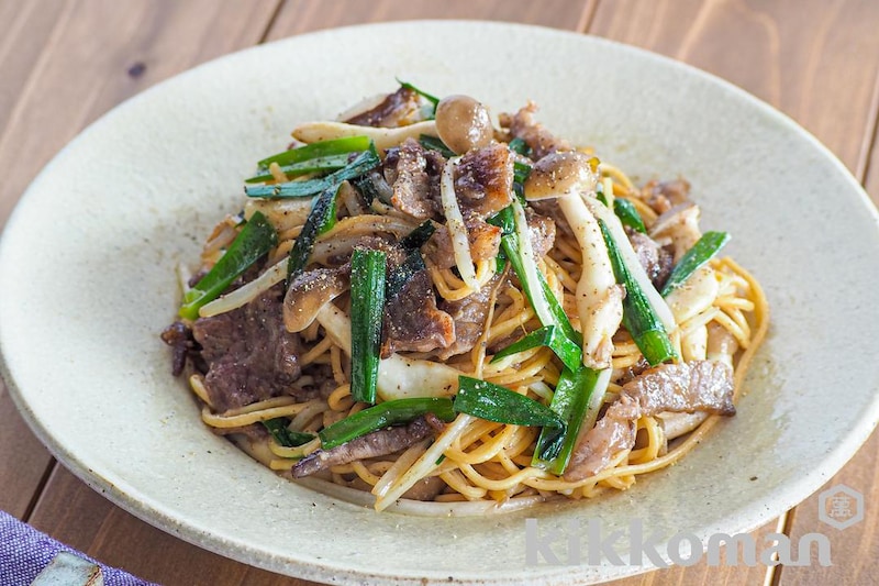 牛肉の黒こしょう焼きそば(大豆麺細麺使用)