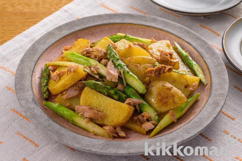 じゃがいもとアスパラのツナマヨ炒め