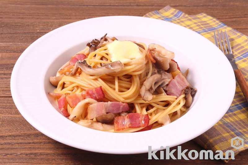きのことベーコンのバターしょうゆスパゲッティ【味つけは生しょうゆだけ】