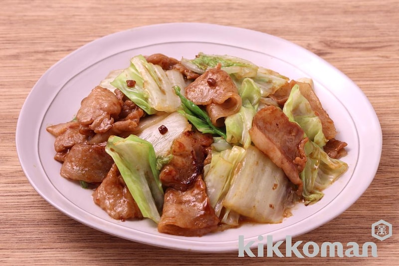 キャベツと白菜のガリバタ醤油炒め(うちのごはん使用)