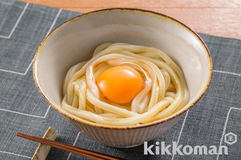 卵かけ麺【お好みの麺に卵と本つゆをからめたTKM(たまごかけめん)】
