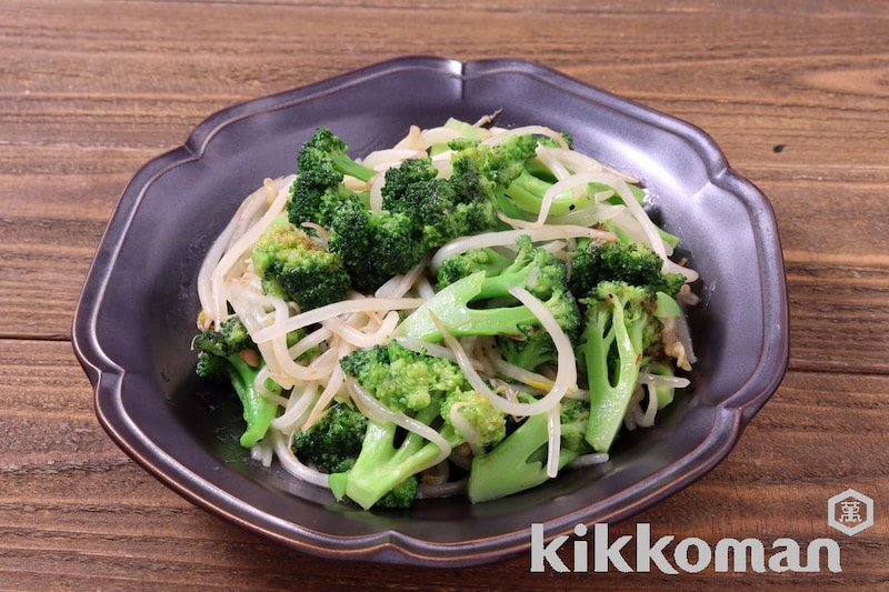 ブロッコリーともやしの塩ガーリック【1/2日分の野菜使用】(うちのごはん使用)