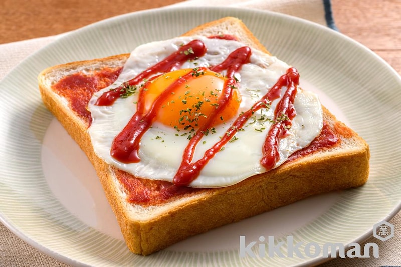リコたまトースト【朝食にぴったりな目玉焼きのっけトースト】