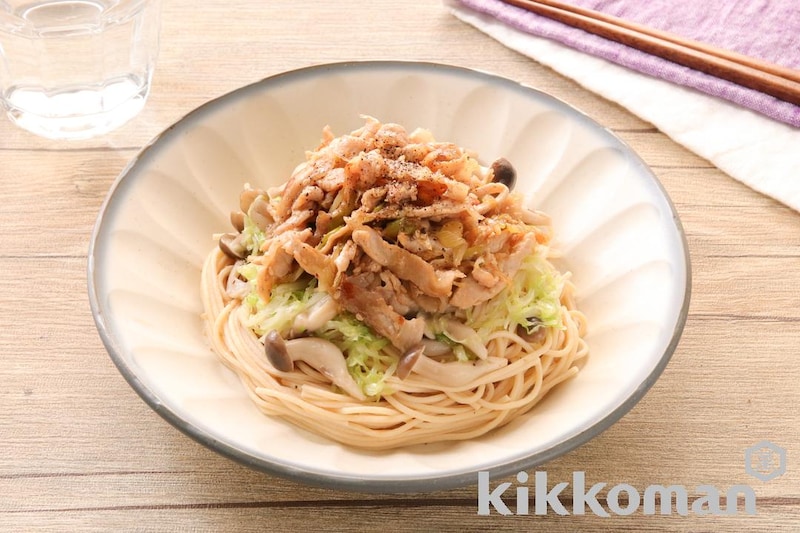 ねぎ塩豚そば(大豆麺細麺使用)