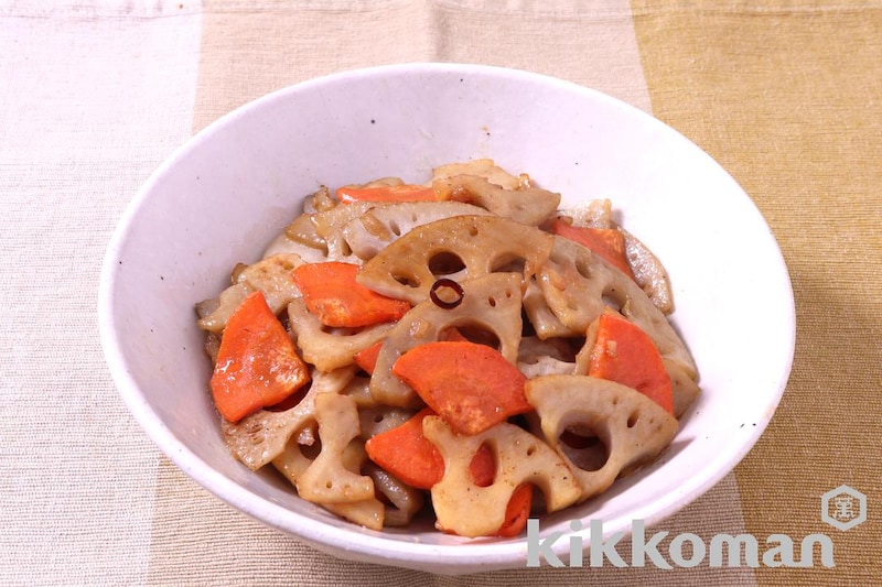 味つけ簡単!れんこんのきんぴら(わが家は焼肉屋さん使用)