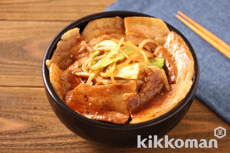 スタミナガーリック豚丼(豚脂にんにく醤油だれ使用)