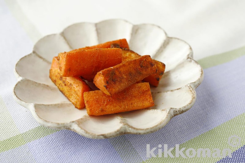 焼きにんじん カレーしょうゆ風味【しょうゆぽたぽたレシピ】