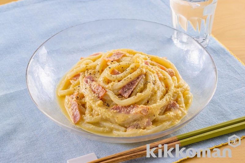 冷製豆乳カルボナーラうどん【豆乳×本つゆ(めんつゆ)で簡単】